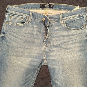 Hollister men’s jeans 34x32 slim straight